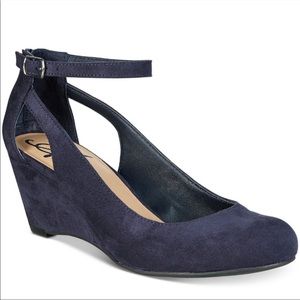 American Rag Women’s Miley Wedge Heel